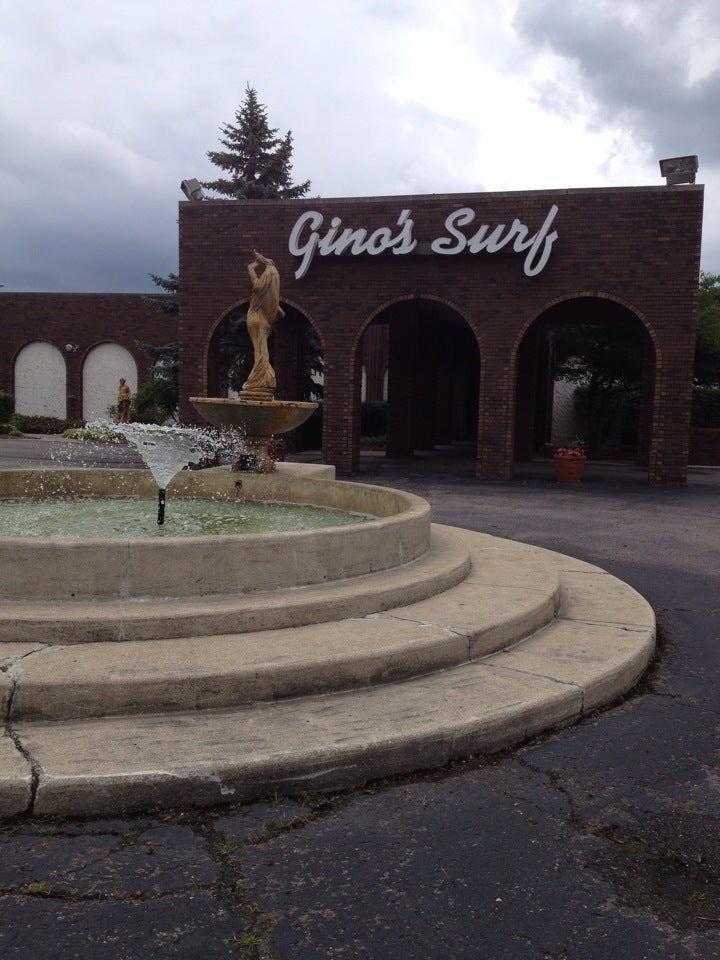 Ginos Surf (Luna Kai Tiki Bar) - From Web Listing (newer photo)